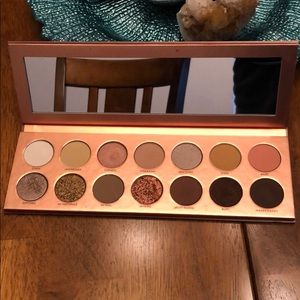 Laura Lee Nudie Patootie Eyeshadow Palette